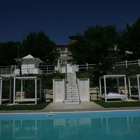 Relais Petra Cervaro